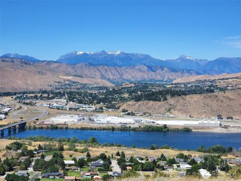 2025 Cougar Ridge Road East Wenatchee WA 98802