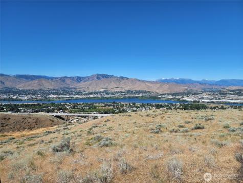 2025 Cougar Ridge Road East Wenatchee WA 98802