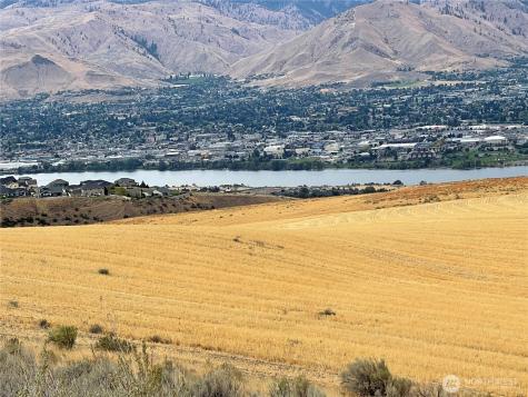 2025 Cougar Ridge Road East Wenatchee WA 98802