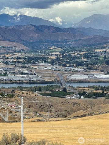 2025 Cougar Ridge Road East Wenatchee WA 98802