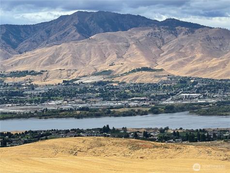 2025 Cougar Ridge Road East Wenatchee WA 98802