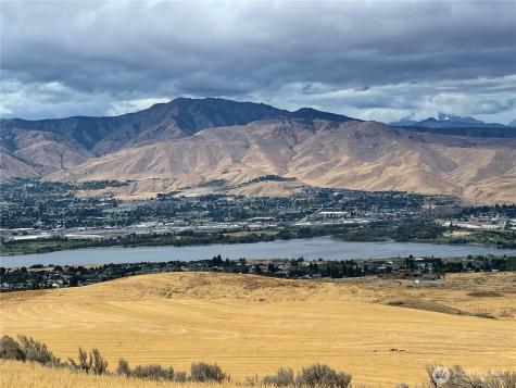 2025 Cougar Ridge Road East Wenatchee WA 98802