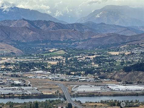 2025 Cougar Ridge Road East Wenatchee WA 98802