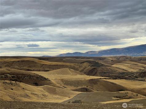 2025 Cougar Ridge Road East Wenatchee WA 98802