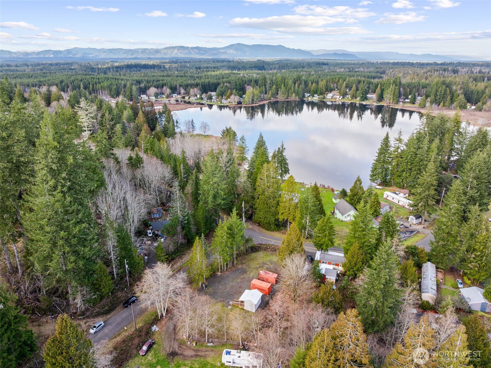 21 W Prairie Loop Road Elma WA 98541