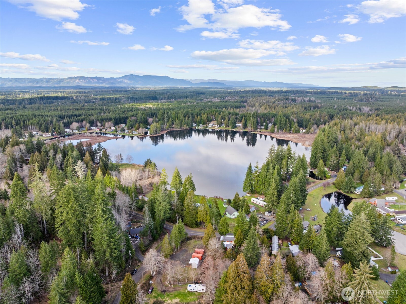 21 W Prairie Loop Road Elma WA 98541