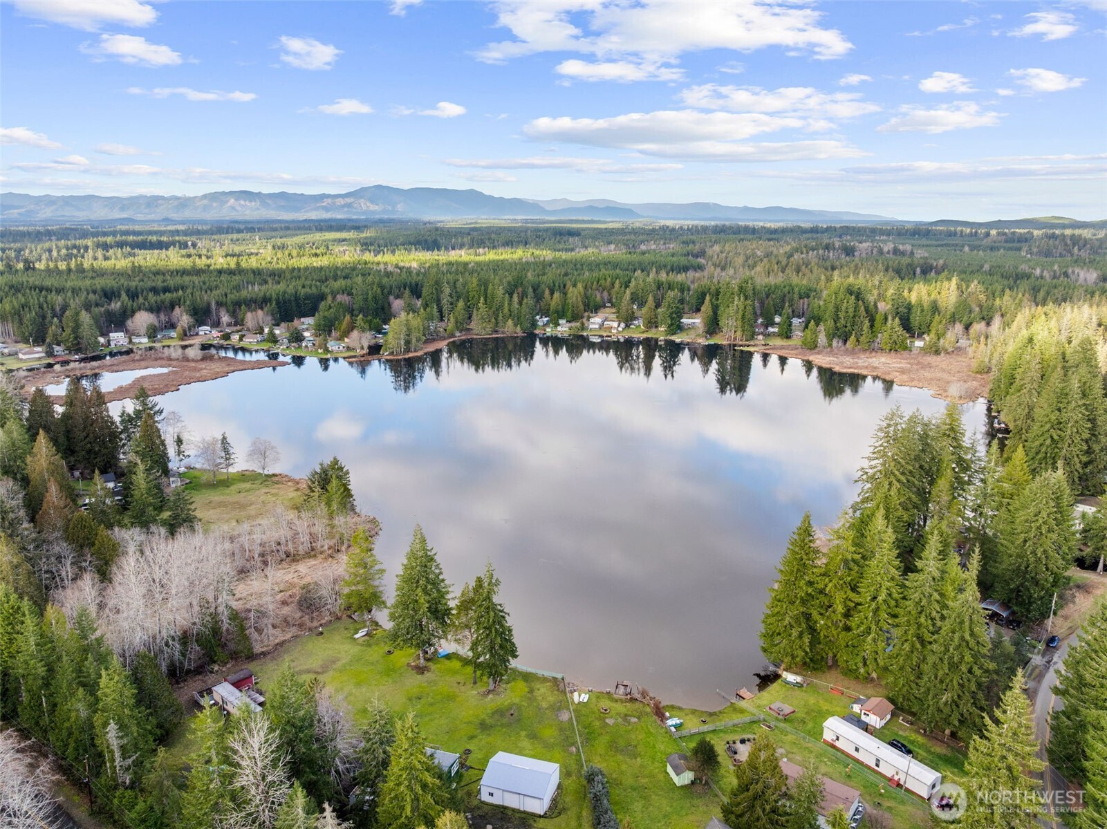 21 W Prairie Loop Road Elma WA 98541