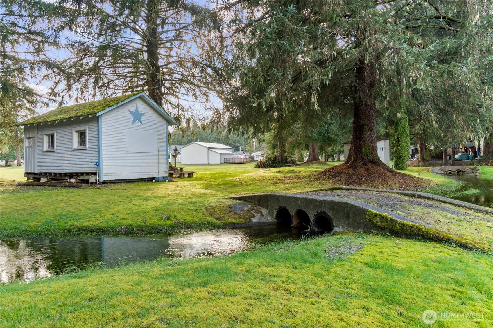 21 W Prairie Loop Road Elma WA 98541