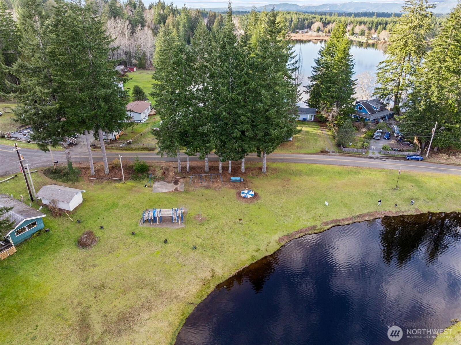 21 W Prairie Loop Road Elma WA 98541