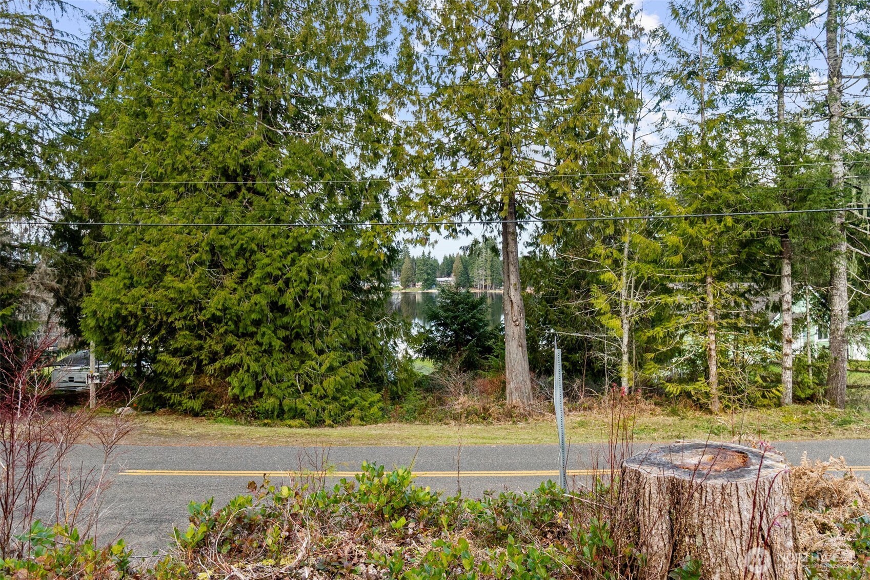 21 W Prairie Loop Road Elma WA 98541