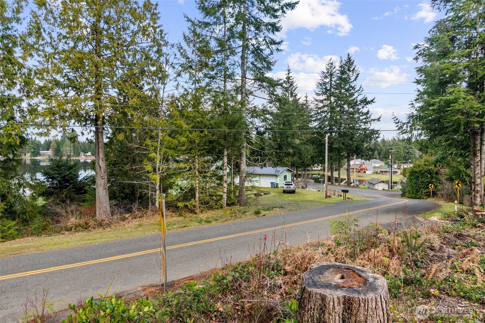 21 W Prairie Loop Road Elma WA 98541