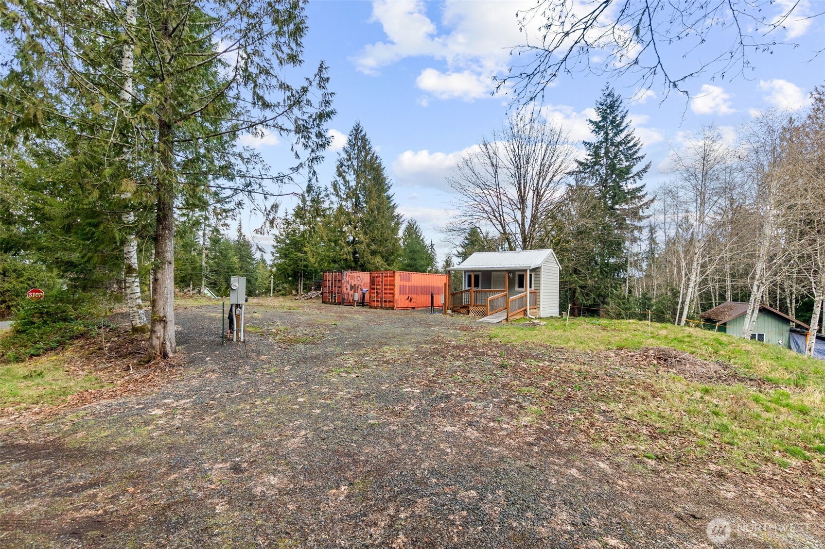 21 W Prairie Loop Road Elma WA 98541