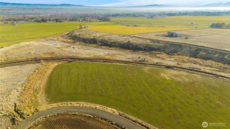 1681 Edge Bluff Loop Ellensburg WA 98926