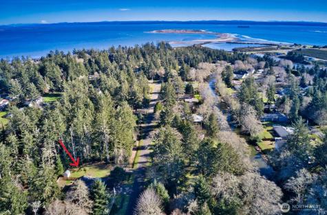 864 Hassalo Avenue SE Ocean Shores WA 98569