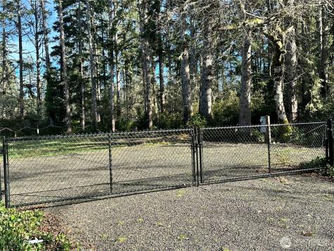 864 Hassalo Avenue SE Ocean Shores WA 98569