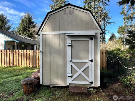864 Hassalo Avenue SE Ocean Shores WA 98569