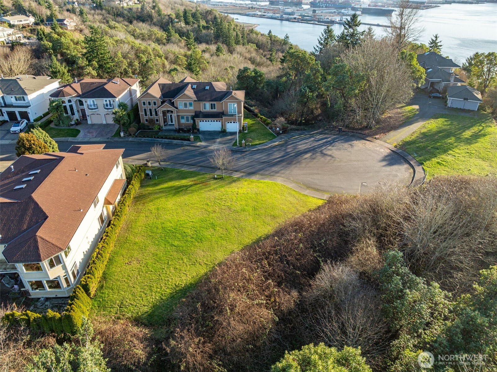 2809 44th Street Ct NE Tacoma WA 98422
