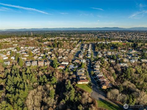 2809 44th Street Ct NE Tacoma WA 98422