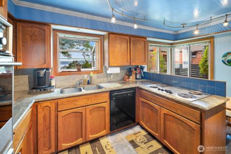 10445 Marine View Drive SW Seattle WA 98146