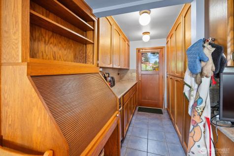 10445 Marine View Drive SW Seattle WA 98146