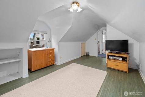 10445 Marine View Drive SW Seattle WA 98146