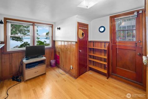 10445 Marine View Drive SW Seattle WA 98146