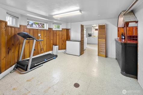 10445 Marine View Drive SW Seattle WA 98146