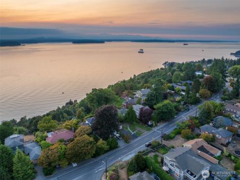 10445 Marine View Drive SW Seattle WA 98146
