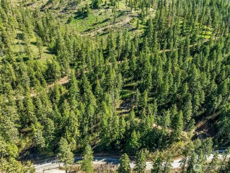 8325 Taber Road Cashmere WA 98815