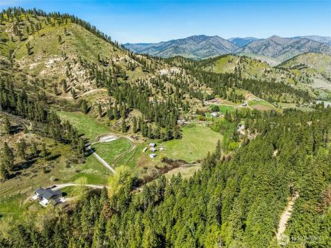 8325 Taber Road Cashmere WA 98815