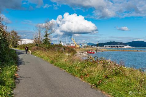 207 Mansfield Court Anacortes WA 98221