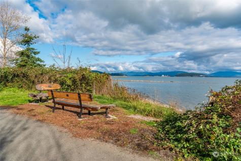 207 Mansfield Court Anacortes WA 98221