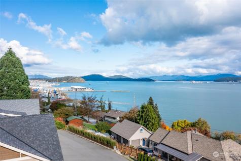 207 Mansfield Court Anacortes WA 98221