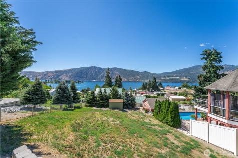 327 Lakeshore Drive Manson WA 98831
