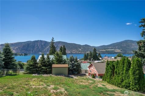 327 Lakeshore Drive Manson WA 98831