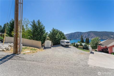 327 Lakeshore Drive Manson WA 98831