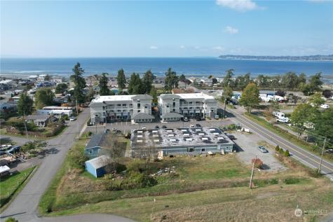 4817 Alderson Blaine WA 98230