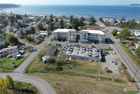 4817 Alderson Blaine WA 98230