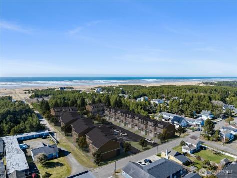 301 Ocean Beach Boulevard N Long Beach WA 98631