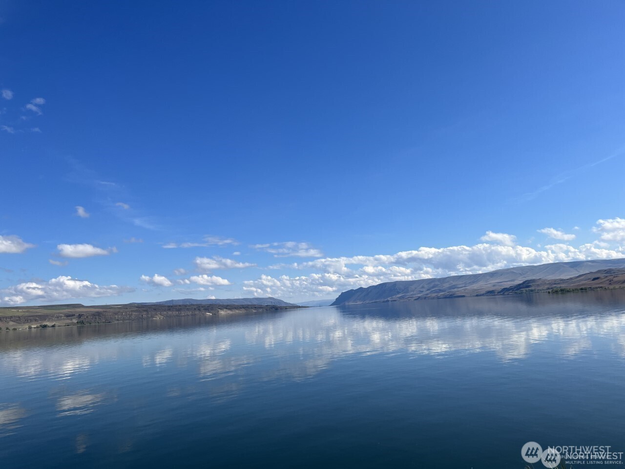 240 Basin Pointe Loop Vantage WA 98950