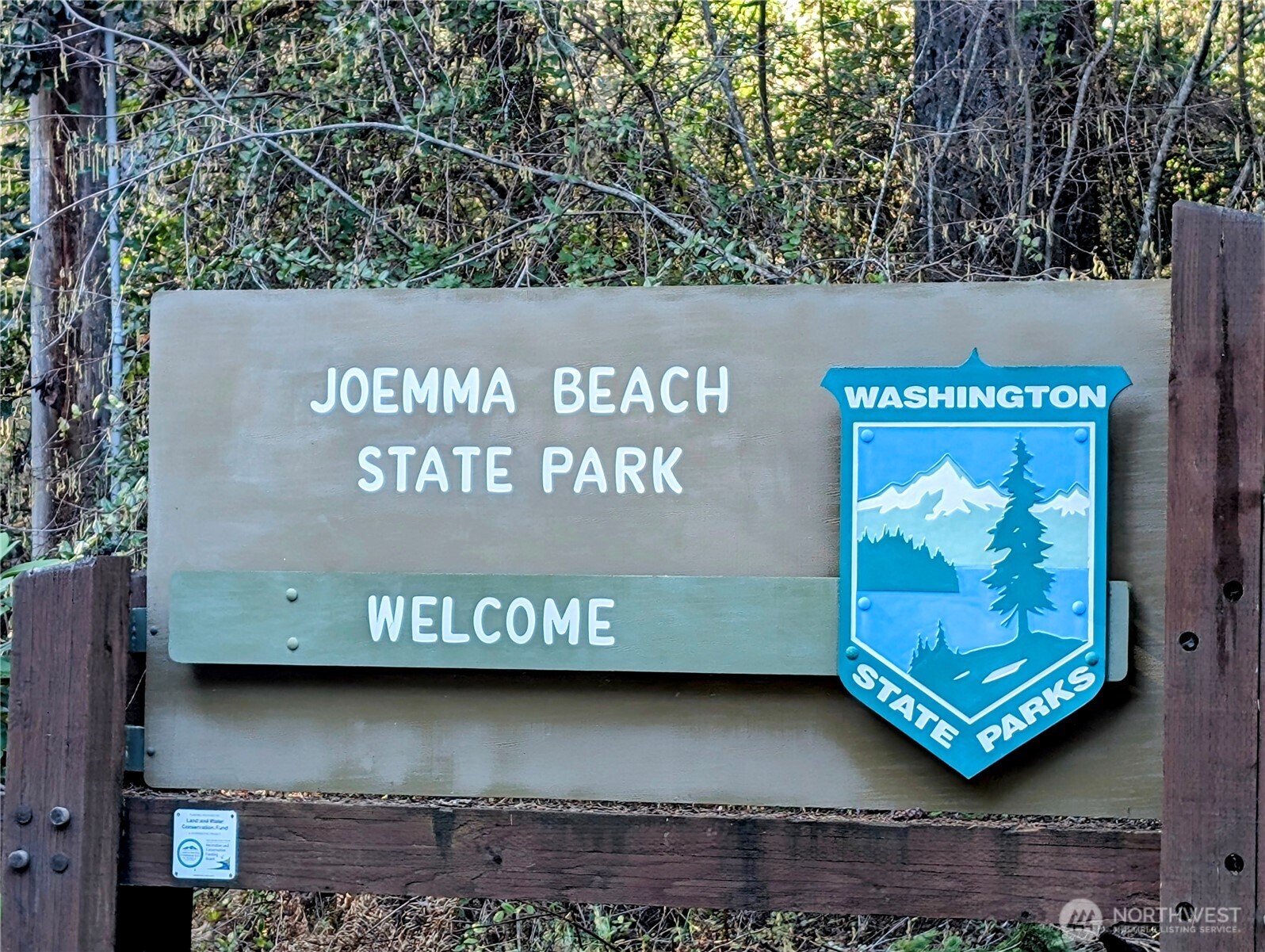 2501 195th Avenue SW Lakebay WA 98349