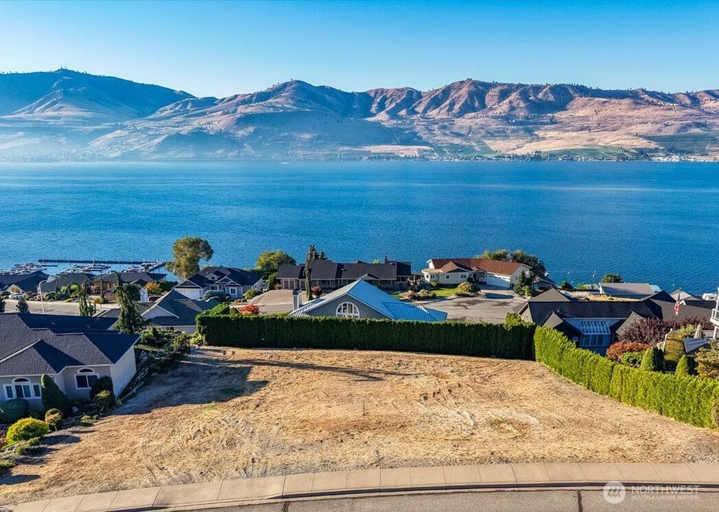 109 Apple Avenue Chelan WA 98816