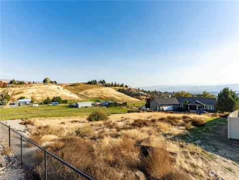 3992 Knowles Road Wenatchee WA 98801