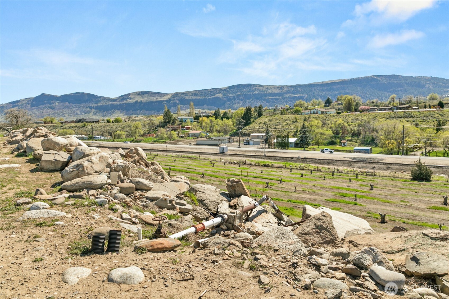2988 Malaga Alcoa Highway Malaga WA 98828