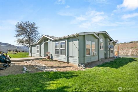 2988 Malaga Alcoa Highway Malaga WA 98828