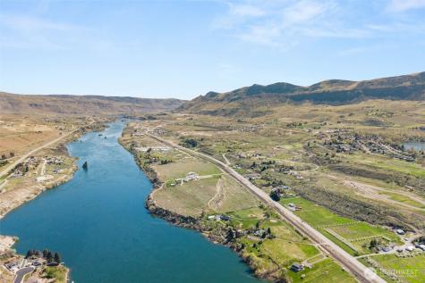 2988 Malaga Alcoa Highway Malaga WA 98828