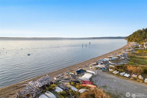 276 Melissa Street Camano Island WA 98282