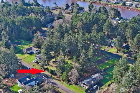 743 Duck Lake Drive NE Ocean Shores WA 98569