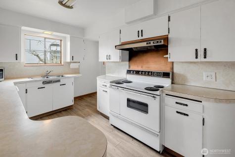 3002 NW 70th Street Seattle WA 98117