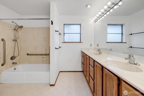 3002 NW 70th Street Seattle WA 98117